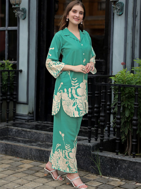 Laasika Floral Printed Tunic with Palazzos - Image 3