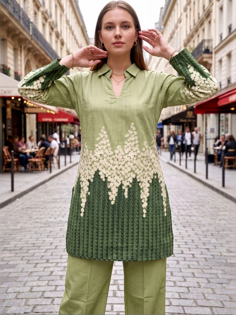 Laasika Floral Printed Tunic with Palazzos - Image 4