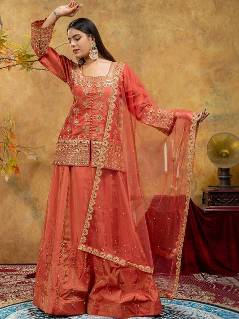 PAVITRAA SAREES Women Ethnic Motifs Embroidered Regular Beads and Stones Kurta with Sharara & With Dupatta - Image 2
