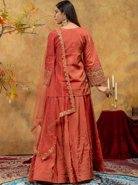 PAVITRAA SAREES Women Ethnic Motifs Embroidered Regular Beads and Stones Kurta with Sharara & With Dupatta - Image 3