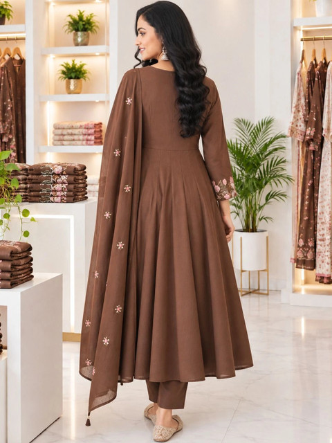 SRF KURTI HUB Women Floral Embroidered Regular Thread Work Kurta with Trousers & With Dupatta - Image 2