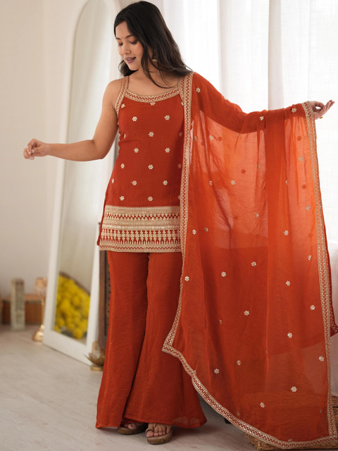 HERE&NOW Women Ethnic Motifs Embroidered Regular Kurta with Sharara & With Dupatta - Image 7
