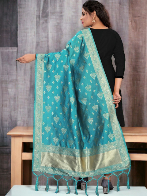 Sangria Ethnic Motifs Woven Design Dupatta with Zari - Image 3