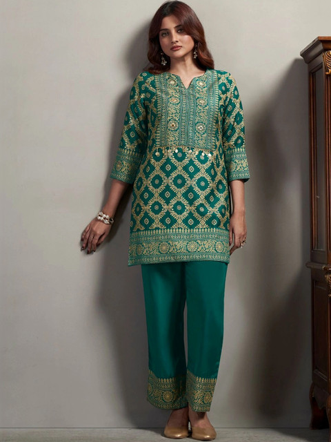 TULYATA Floral Embroidered Tunic with Trousers