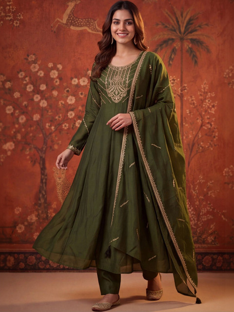 Sangria Women Ethnic Motifs Embroidered Regular Thread Work Kurta with Trousers & With Dupatta - Image 2