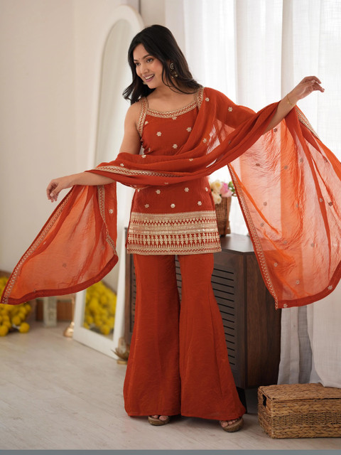 HERE&NOW Women Ethnic Motifs Embroidered Regular Kurta with Sharara & With Dupatta