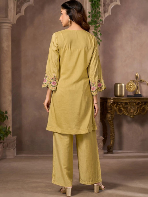 TULYATA Indie Florals Silk Embroidered Tunic with Palazzos - Image 2