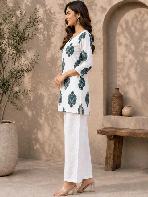 KALINI Women Ethnic Motifs Printed Kurta - Image 3