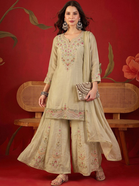 Sangria Women Ethnic Motifs Embroidered Regular Thread Work Kurta Set