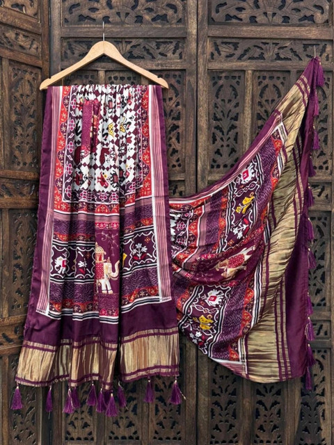 Moda Rapido Women Woven Design Stole