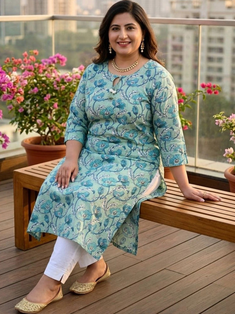 Swasti Women Floral Printed Floral Kurta - Image 2