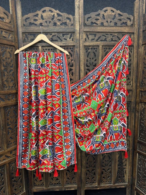 Moda Rapido Women Woven Design Stole - Image 3