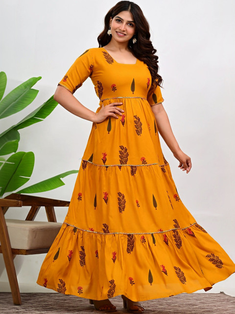 SANREKHA COLLECTION Women Ethnic Motifs Printed Gotta Patti Kurta