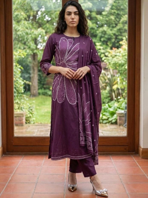 RAABA Women Ethnic Motifs Printed Regular Kurta with Trousers & With Dupatta