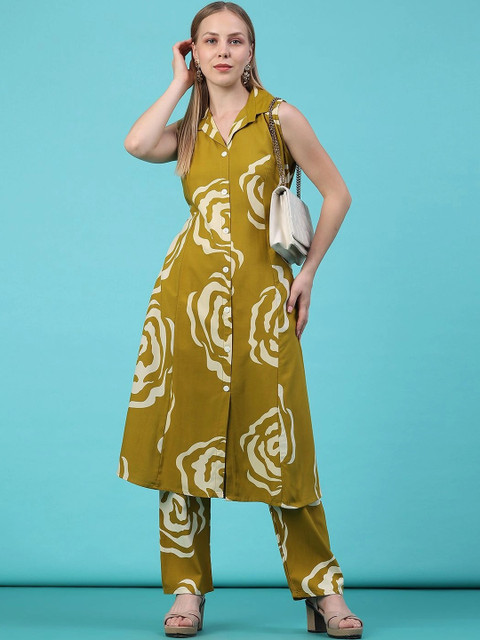 V-Mart Floral Printed Shirt with Trousers - Image 6