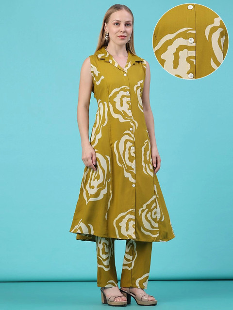 V-Mart Floral Printed Shirt with Trousers - Image 7