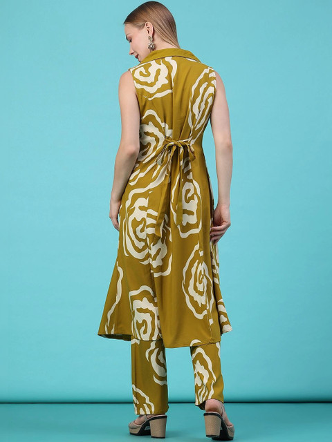 V-Mart Floral Printed Shirt with Trousers - Image 3