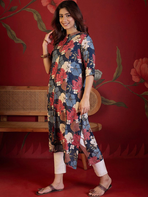 Sangria Women Floral Printed Floral Kurta - Image 3