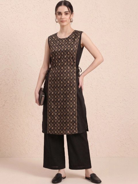 Anouk Printed T-shirt with Trousers - Image 5