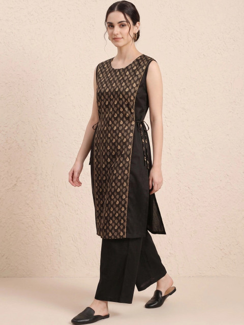 Anouk Printed T-shirt with Trousers - Image 6