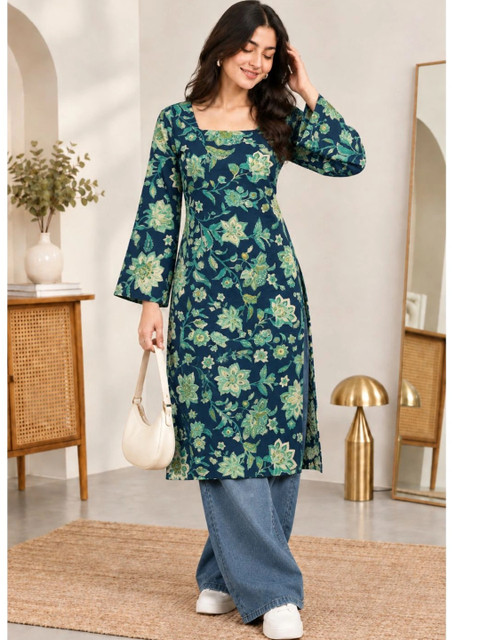 Sangria Women Floral Printed Flared Sleeves Floral Kurta