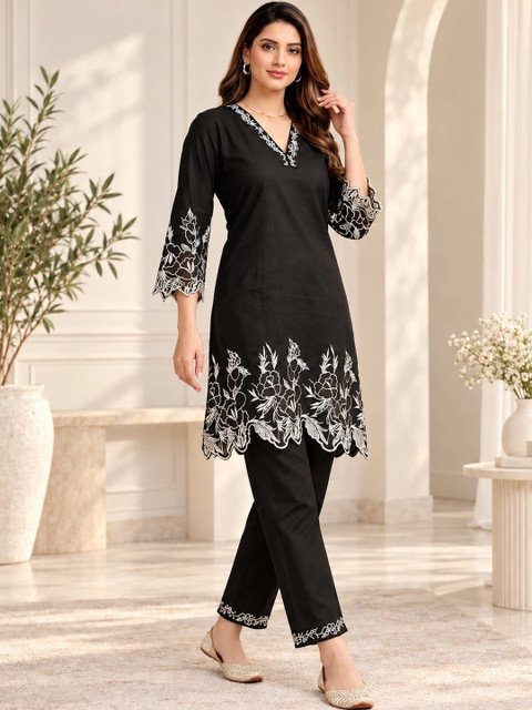 KIVOZ Schiffli Cotton Embroidered Tunic with Trousers