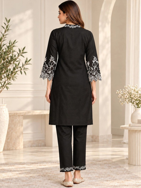 KIVOZ Schiffli Cotton Embroidered Tunic with Trousers - Image 4