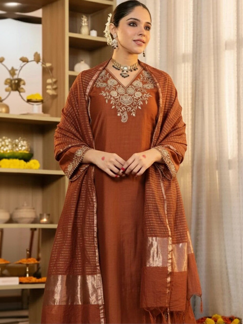 Keitra Women Ethnic Motifs Embroidered Regular Thread Work Kurta with Trousers & With Dupatta - Image 4