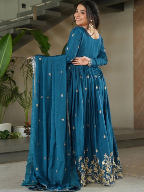 HERE&NOW Ethnic Motifs Embroidered Chiffon Ethnic A-Line Maxi Dress - Image 4