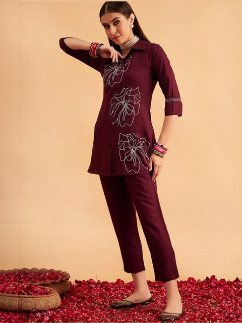 Sugathari Indie Florals Printed Tunic with Trousers - Image 3