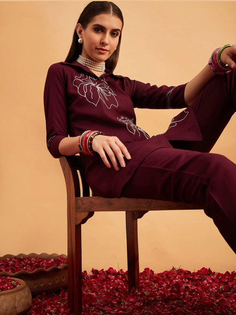 Sugathari Indie Florals Printed Tunic with Trousers - Image 4