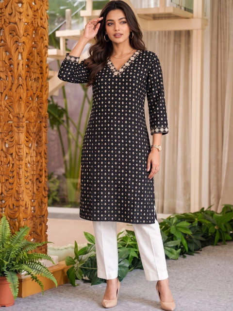 Rangita Women Ethnic Motifs Printed Thread Work Kurta