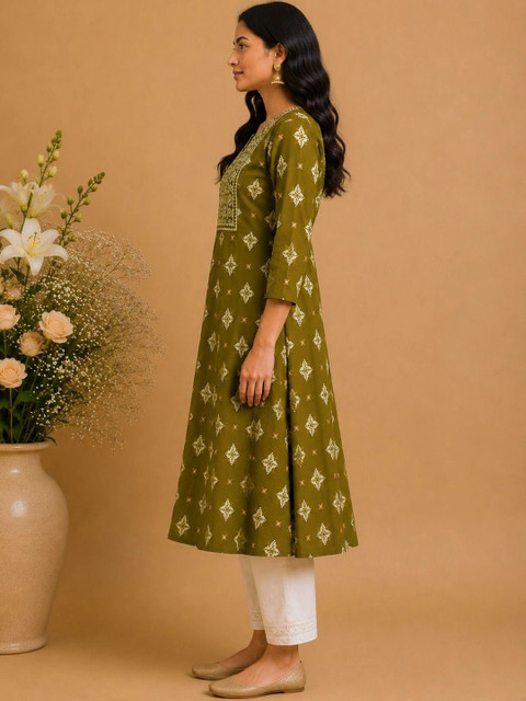 Araaha Women Ethnic Motifs Embellished Mirror Work Anarkali Kurta - Image 4