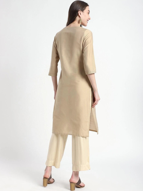 R&B Women Thread Work Kurta - Image 3