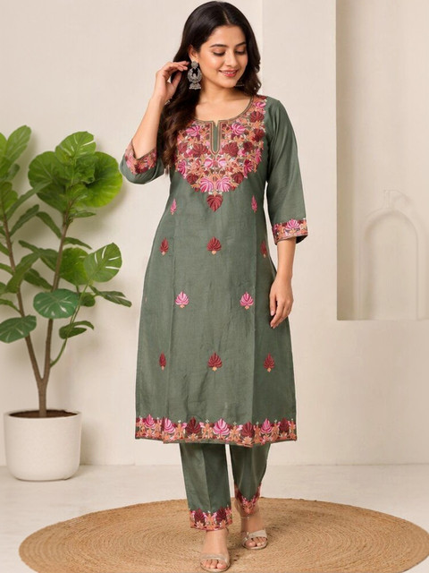 KALINI Women Floral Embroidered Regular Thread Work Pure Cotton Kurta with Trousers