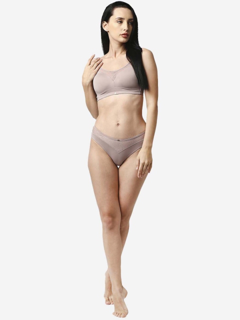 Soie Women Mid Rise Medium Coverage Lacy Brief Panty - Image 5