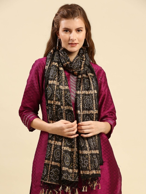 Dupatta Bazaar Black & Gold-Toned Printed Dupatta - Image 5