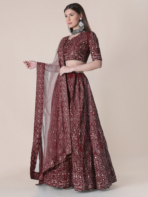 Warthy Ent Maroon & White Embroidered Thread Work Semi-Stitched Lehenga & Unstitched Blouse With Dupatta - Image 4