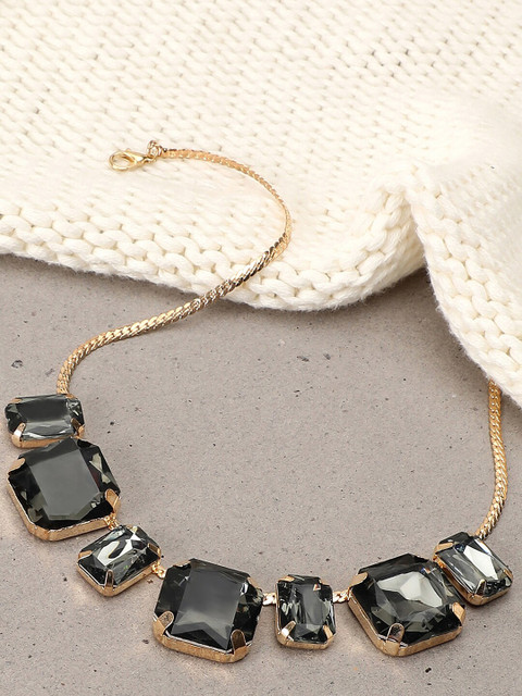SOHI Gold-Toned & Black Gold-Plated Necklace