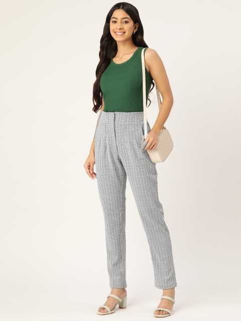 Zastraa Women Grey Checked Smart Slim Fit High-Rise Formal Trousers - Image 4