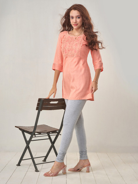 LYRA Women Grey Solid Ankle-Length Leggings