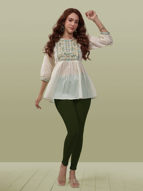 LYRA Women Green Solid Ankle-Length Leggings - Image 5