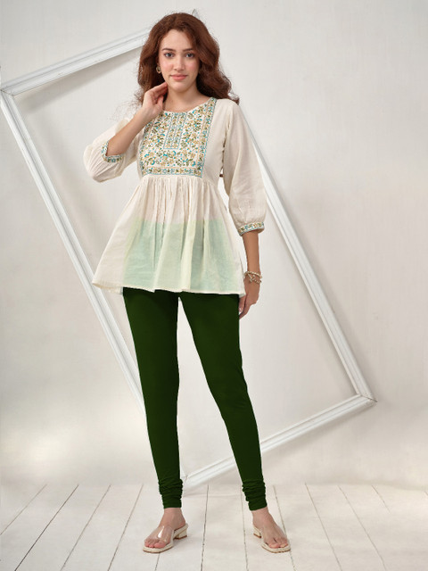 LYRA Women Green Solid Churidhar-Length Leggings - Image 6