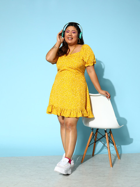 Berrylush Curve Plus Size Yellow Floral Crepe A-Line Dress