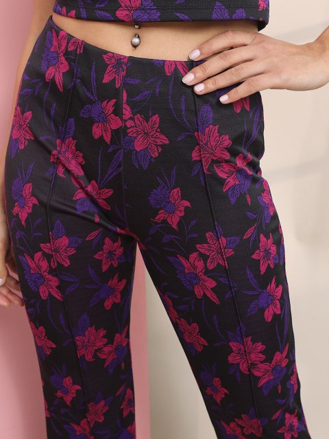 Tokyo Talkies Women Printed Slim Fit Bootcut Trousers - Image 5