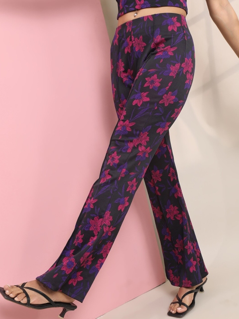 Tokyo Talkies Women Printed Slim Fit Bootcut Trousers - Image 2