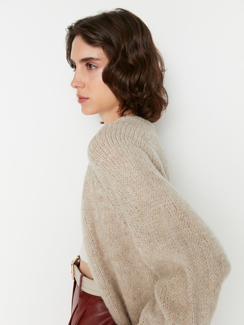 Trendyol Women Longline Shrug - Image 6