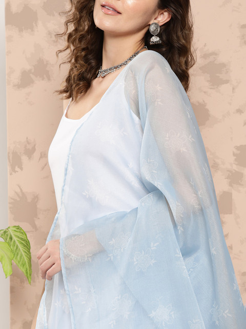 InWeave Women Kurta With Palazzos & Dupatta - Image 5