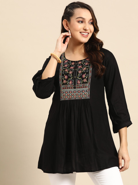 Sangria Floral Embroidered Longline Top