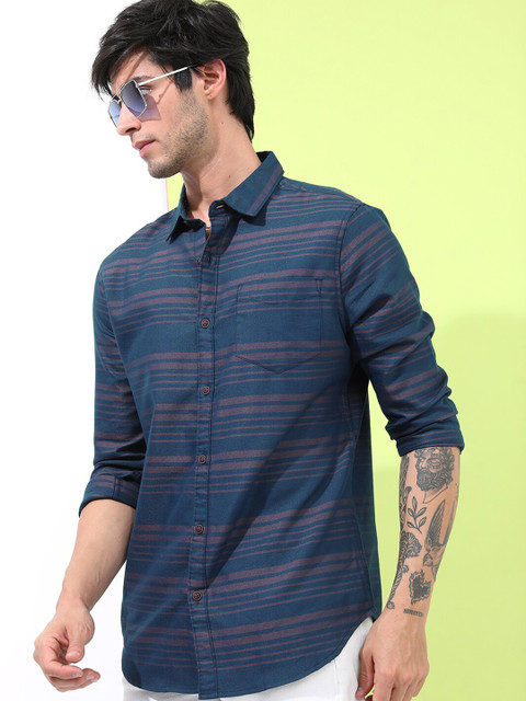HIGHLANDER Men Horizontal Stripes Slim Fit Casual Shirt